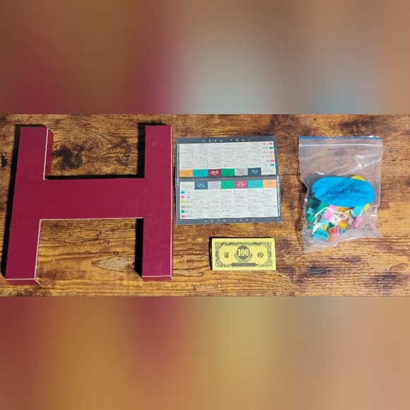 Trivial Pursuit Blue Master Game Young Players Edition - Picture 8 of 12